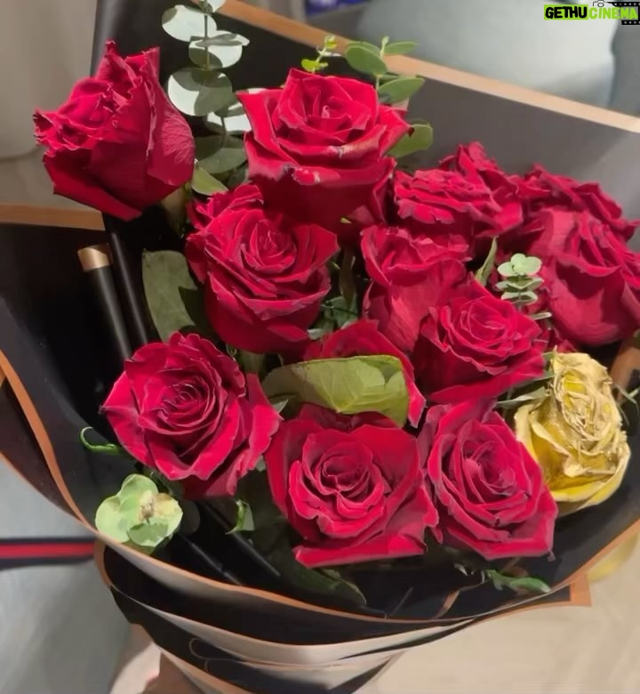 Charlotte Crosby Instagram - SOME RANDOMNESS 🗑️ 1. A beautiful girl 👶🏼 2. Launching soon @peppergirlsclub 3. My engagement roses 4. 1st pic being a FIANCÉE 5. A real life GHOST & GBUSTER 6. A beautiful cake @itsmarcellaemily @lovelilysunderland 7. A SECRET PROJECT 8. A pair of best friends in @peppergirlsclub 9. An angry poorly girl 10. A juicey roast @rumour_has_it_sunderland
