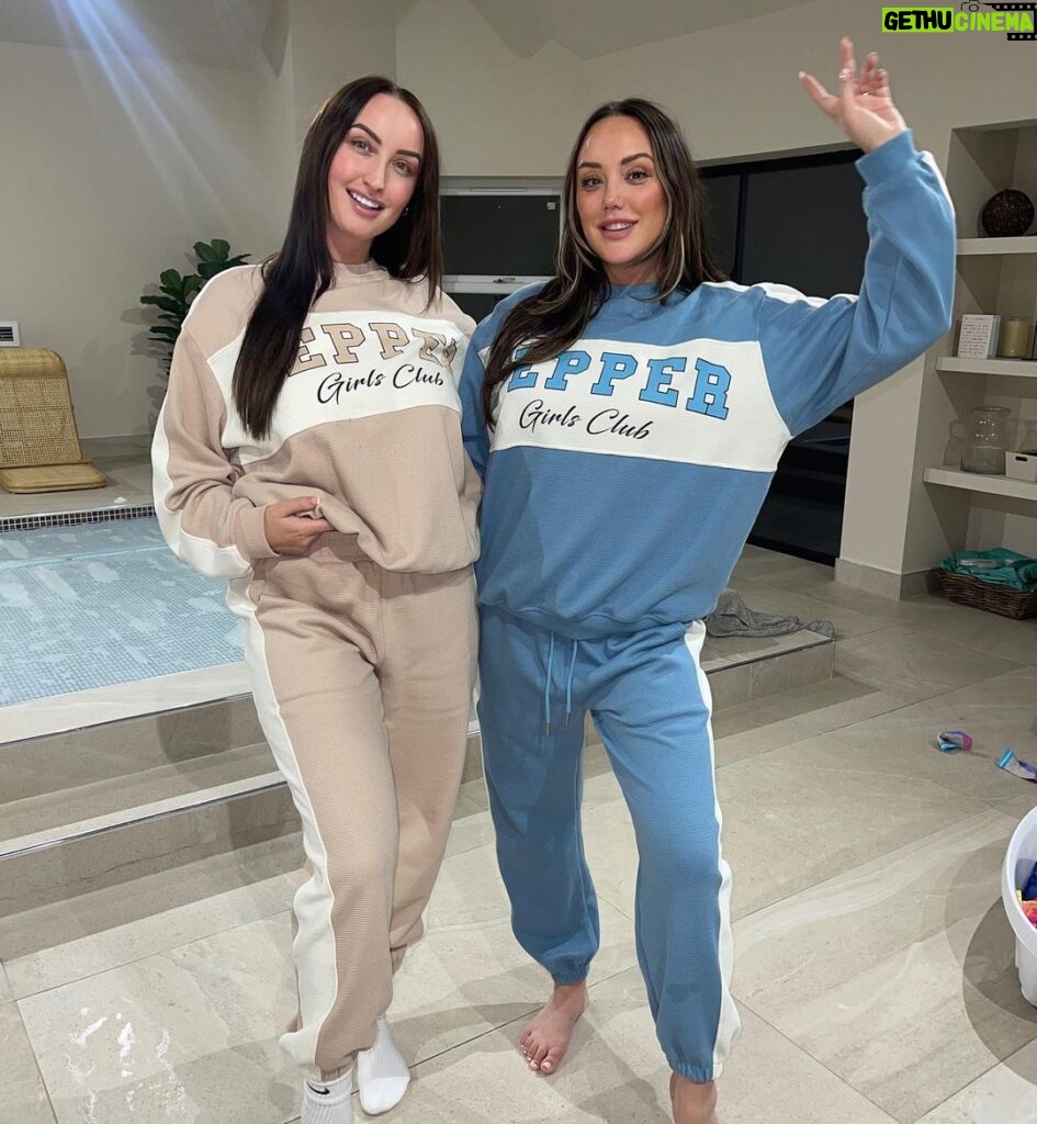 Charlotte Crosby Instagram - SOME RANDOMNESS 🗑️ 1. A beautiful girl 👶🏼 2. Launching soon @peppergirlsclub 3. My engagement roses 4. 1st pic being a FIANCÉE 5. A real life GHOST & GBUSTER 6. A beautiful cake @itsmarcellaemily @lovelilysunderland 7. A SECRET PROJECT 8. A pair of best friends in @peppergirlsclub 9. An angry poorly girl 10. A juicey roast @rumour_has_it_sunderland