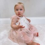 Charlotte Crosby Instagram - What a ittle princess 👑 Alba Jeanie 🌎 @jake_ankers 💕🩷 #ProudAsPunch