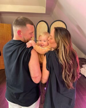 Charlotte Crosby Instagram - ✨Alba Jean✨
Privileged to have @callyjoart do yet another tattoo of mine and even more buzzing I persuaded Jake to get his 1st ever one 🖊️ 
This tattoo means more then anything in the world our precious daughters name the light of our life and our absolute world 🌎 

As you all know I called Alba after my beloved nana, my little nana jean. So missed and so loved by so many. I wanted to do something very special to me so In the “jean” part of my tattoo are my nanas ashes 🥲❤️ a tribute to my beautiful nana, i way to feel close to her forever. Until I see her again ❤️👵🏻