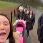 Charlotte Crosby Instagram - WHAT A MORNING 💚 today we held our first @blitznburn “BLITZ’N’BANTA’ walk and talk in SCOTLAND! 💃🏼💃🏼 what a absolutely beautiful bunch of amazing women I met today! And not to mention their little cutie kids! ❤️ I think I have myself a new little bestie!! And omg I saw HIGHLAND COWS! As you may know we started our members only walk and talks last month in the northeast! I really wanted get our members out and about in the fresh air! Making new friends! And promoting some fun and easy movement 😍❤️ I love getting to attend these to meet you all! This is a monthly get together and they are going to be taking place all over the country! 💚 I have been getting a lot of dms asking how to get involved I must stress this is a members only group activity follow @blitznburn for more details 😘 Pollok Country Park