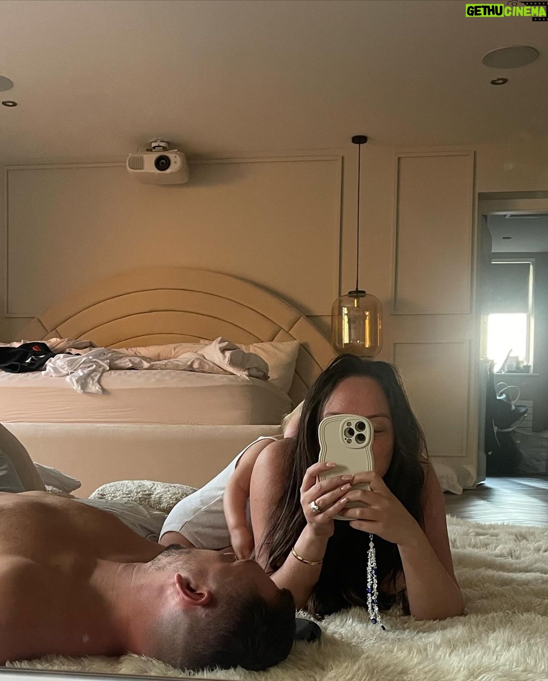 Charlotte Crosby - 142.5K Likes - In my wholesome era â¤ď¸ a little bit from feb so far đĽ°