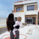 Charlotte Crosby Instagram - I have a pretty good feeling the memories me you and dada make here will be the best ones yet 🥰💕👶🏼 A huge pinch me moment…….it’s official I got my dream holiday home 🔑 🏠 please go to the last slide! The views from our roof terrace imagine the sunsets 🤤😭 Spain