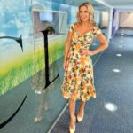 Charlotte Hawkins Instagram - How did it get to be October already?! I’m not quite ready to give up the summer vibes yet.. so grab a glass of rosé & join me on @ClassicFM from 7pm 😎. My amazing Young Classical Star tonight is 20 year-old Mexican pianist & composer @gibranalbo with this stunning piece Idea 10.. he started out on TikTok & has since released several singles!✨🎶 Dress @theprettydress #classicfm #classicalmusic #classical #relaxingmusic #sunday #sundayevening #sundaysoundtrack #smoothclassics #smoothclassicsatseven #youngclassicalstar #gibranalcocer