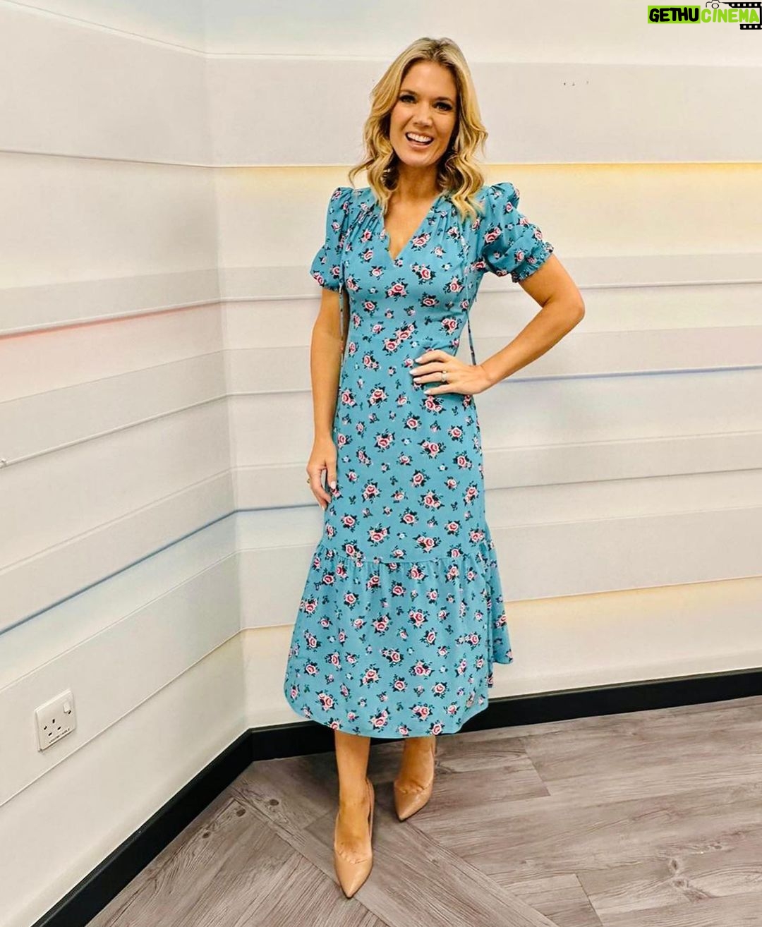 Charlotte Hawkins Instagram - Today on @gmb - welcome back @robrinder ! Join us again tomorrow from 6am… #gmb #goodmorningbritain