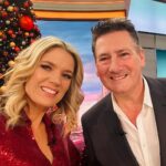 Charlotte Hawkins Instagram – Some Christmas sparkle with @lauratobinweather to wrap up the week for me on  @gmb! Today we were joined by the lovely @thetonyhadley telling us all about his new tour & album. The team studio selfie with @richardmadeleyofficial @seanfletchertv @lauratobinweather… & big thank you to @richardmadeleyofficial for my lovely Christmas present of our studio selfie from Monday immortalised on a mug! Happy Christmas everyone xx 🎅🏼❤️ #gmb #goodmorningbritain