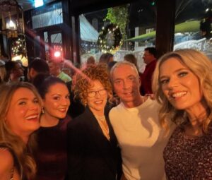 Charlotte Hawkins Instagram - With these two sisters - how are @christinelampard & @lauratobinweather not actually related?!😂What an evening catching up with everyone at @piersmorgan’s Christmas party @richardmadeleyofficial @brunotonioliofficial @kellyhoppen @celia.walden 🥂❤️🎅🏼