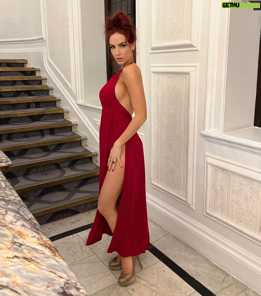 Charlotte Kirk Instagram - Lady in red 🌹 I had such fun last night at the Ikon awards 💥 congratulations to all of the icons. . . . . . . . . . #ladyinred #reddress #jessicarabbit #charlottekirk #awards #london #actress #actresslife #followforfollowback #follow #success #motiavtion #saturday #saturdayvibes #love #redhair #englishrose #celebrity #celebritystyle #fashion #fashionicon #actorlife #behindthescenes