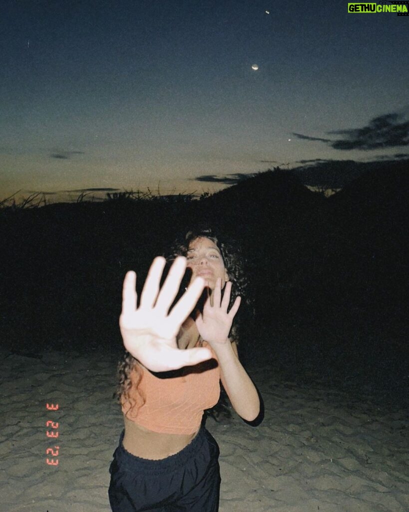 Chelsea Gilligan Instagram - 📍Puerto Escondido Camera Roll Oaxaca, México