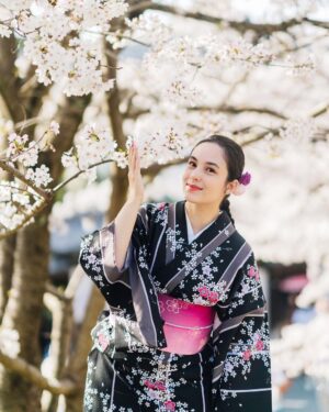 Chelsea Islan Instagram - When you wish upon a Sakura. Loveliest season of all. My favorite season since I was a child has always been the cherry blossom season. Sakura, Im in love! 🌸