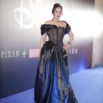 Chelsea Islan Instagram - TIRA at Disney’s Blue Carpet in Singapore 💙✨ Dress by: @maisonmet Glam Team: @imeldaimew @ryanogilvy @ichaanahair @jimmi.panai Marina Bay Sands