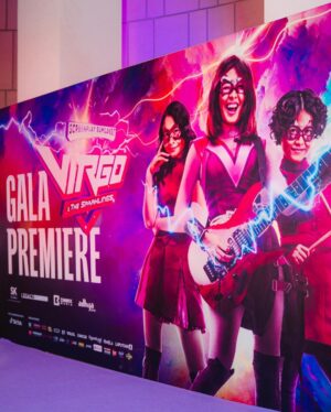 Chelsea Islan Instagram - Snippets from Virgo and The Sparklings Gala Premiere 💜

Filmnya tayang hari ini! Wajib untuk nonton di bioskop, filmnya seru banget. Selain itu juga karakter dan ceritanya di bawakan dengan sangat fun, fresh & vibrant. Penonton juga terbawa suasana untuk sing along di bioskop bareng-bareng. So happy to meet Virgo & Sri Asih! 💫

#BanggaFilmIndonesia

Styled by: @ivanteguhsantoso 
Outfit by: @sean_sheila 
MUA: @ryanogilvy 
Hairdo: @shabura 
📸: @snap.nuel & @armanfebryan
