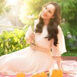 Chelsea Islan Instagram - Hello guys! Its been a while. Coba sebutin apa aja yang warna orange di foto aku ini? Kalian juga dong, post apa aja yang kalian temui dan yang ada warna orange-nya! Kita jadiin ini trend juga, post dengan #GaOrenGaKeren #EkstraKeren dan #ChelseaIslanSquad terus tag aku! Aku juga bakal bagiin 1 hadiah special berwarna orange untuk kalian yang posting, jadi post sekarang ya! 🧡