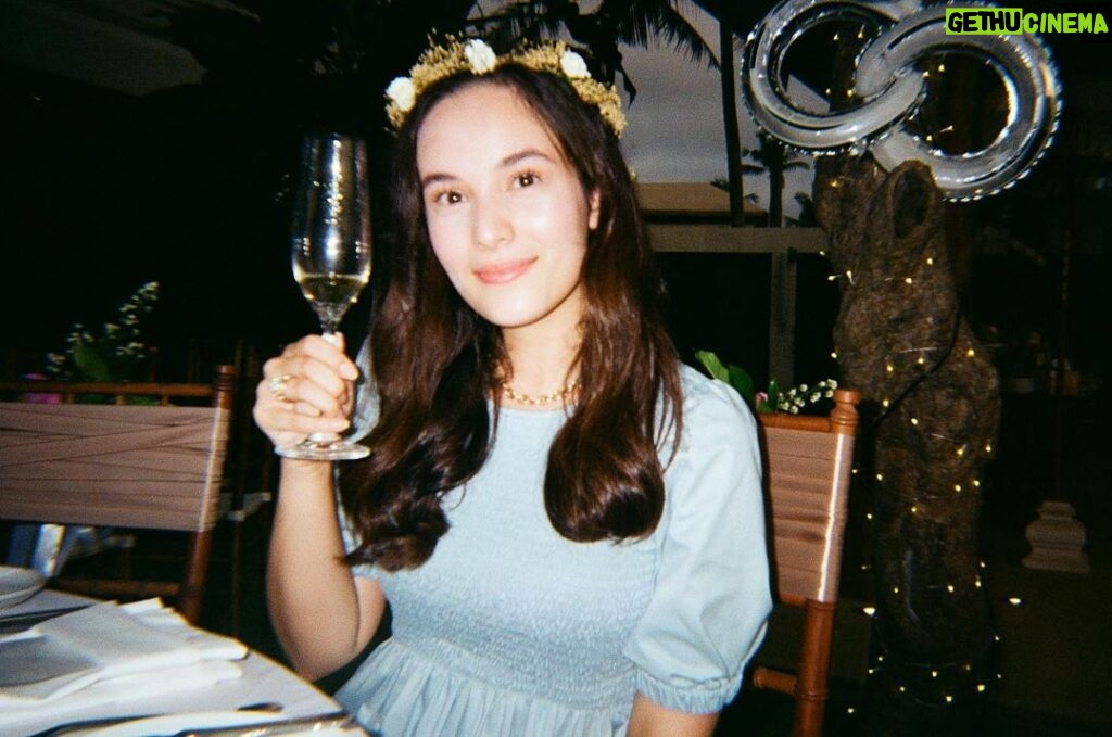 Chelsea Islan Instagram - Celebrating milestones reminds us to give thanks for each and everyday moments!🥂🤍✨