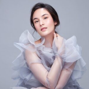 Chelsea Islan Instagram - Mind over Matter 🤍