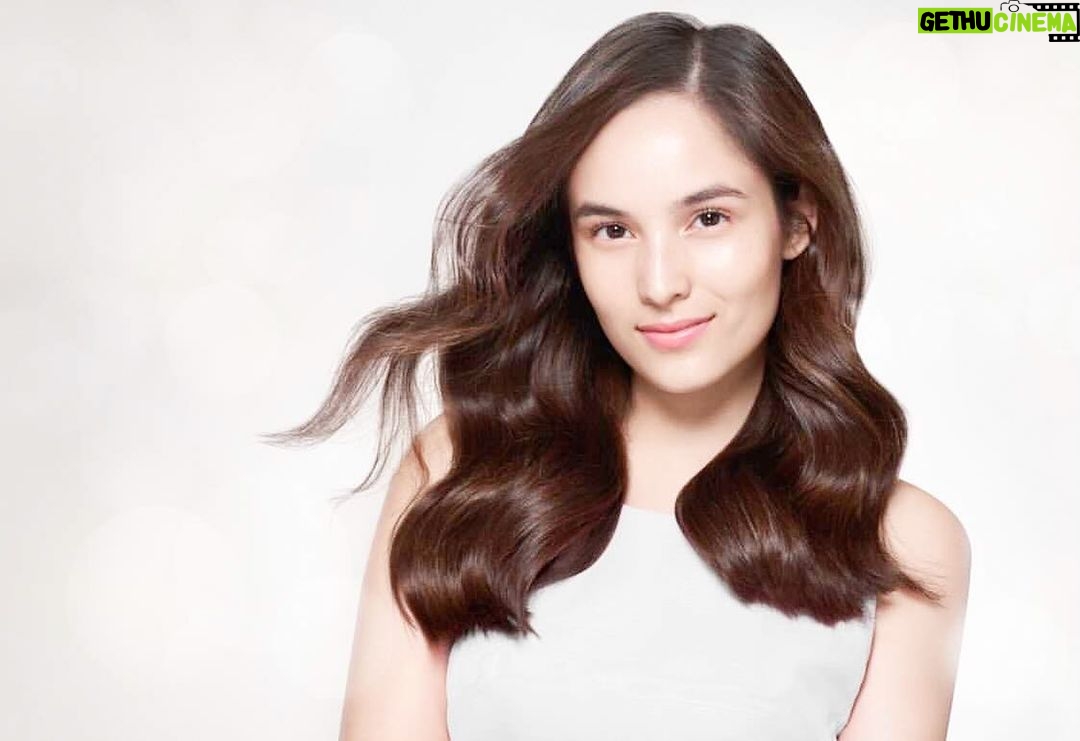 Chelsea Islan - 95K Likes - Count your blessings. Hug your blessings. Be a blessing. 🤍💫