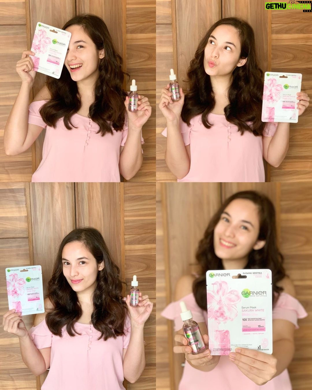 Chelsea Islan Instagram - ๐ Valentines Day is coming up! Letโs celebrate it with self love, including the love for our skin. Aku suka banget maskeran untuk Me-Time, terutama Garnier Sakura White Water-Glow Mask ini. Serum nya melimpah dan maskernya tipis, nyaman banget dipakai. Dan untuk kulit glowingku, aku pakai Sakura White Hyaluron Booster Serum! Kamu sudah coba dua-duanya? Which one is your favorite? ๐ #InstaGlow #GarnierIndonesia #SakuraWhite #NewbornGlowingSkin