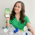 Chelsea Islan Instagram - Girls, tidak terasa ya sudah masuk ke tahun baru. Memulai tahun baru, tentu kita ingin memupuk kebiasaan baru yang lebih baik juga. Resolusi baik apa yang ingin teman-teman lakukan di tahun ini? Kalau aku, mendaur ulang sampah kemasanku di rumah dengan konsisten. Sudah satu setengah bulan lebih aku menggunakan aplikasi dari @erecycle.id yang bekerjasama dengan @garnierindonesia untuk menjemput sampah kemasan ke rumah. Benar-benar gampang banget, cukup input sampah yang sudah kamu kumpulkan ke aplikasinya, lalu petugas dari e-recycle akan datang ke rumah maksimal dalam 2 hari. Buat kamu yang berdomisili di Jakarta, Depok dan Kota Bekasi. Yuk download aplikasinya sekarang! Sudah tersedia di Google Playstore dan Appstore loh! Tidak perlu melakukan perubahan drastis untuk berkontribusi melestarikan lingkungan, bisa dengan hal-hal kecil dan sederhana dan dimulai dari rumah kita sendiri. #GarnierGreenBeauty 💚