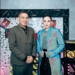 Chelsea Islan Instagram - Suci slaying in Holographic Coat from @moral_____ofthestory for Media & Press Junket of TIRA 🔮✨ Custom Jewelry by: @sol.et.terre Custom Nails by: @capriques Styled by: @imeldaimew Photographed by: @agrasuseno @snap.nuel #TIRA #Bumilangit #SenimanMudaBerkarya #JagadSinemaBumilangit