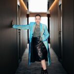 Chelsea Islan Instagram - Suci slaying in Holographic Coat from @moral_____ofthestory for Media & Press Junket of TIRA 🔮✨ Custom Jewelry by: @sol.et.terre Custom Nails by: @capriques Styled by: @imeldaimew Photographed by: @agrasuseno @snap.nuel #TIRA #Bumilangit #SenimanMudaBerkarya #JagadSinemaBumilangit
