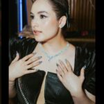 Chelsea Islan Instagram - Gala Premiere of TIRA 🔥🐉 Serial TIRA adalah serial pertama dari Jagat Sinema Bumilangit. Akhirnya setelah penantian hampir 2 tahun dan dengan seluruh Cast dan Crew yang sudah bekerja keras dalam mewujudkan karya ini, Series TIRA bisa segera di saksikan di Disney+ Hotstar mulai tanggal 16 December 2023! 💥 Custom Dress by: @maisonmet Custom Jewelry by: @sol.et.terre Custom Nails by: @capriques Photographed by: @agrasuseno @snap.nuel MUA: @archangelachelsea Hairdo: @ichanaahair Styled by: @imeldaimew @mindanovianty Special thanks to: @disneyplushotstarid @bumilangitofficial @bcu.id @tirariors.official #SenimanMudaBerkarya #BanggaFilmIndonesia #BanggaKaryaLokal #TIRA #Bumilangit ❤️‍🔥