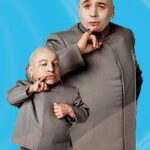 Chelsey Reist Instagram - she may be a mini-me but i am massively smitten. @brecbassinger “you complete me” - dr.evil this was truly accidental and it’s so ridiculous, it cracks me up 😂
