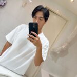 Chen-Kang Tang Instagram - 連假結束 中秋節快樂❤️ 晚安😴