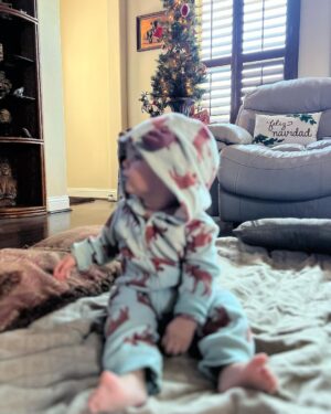 Cherie Jimenez Instagram - 12.25.22 ✨🎄 Christmas Morning with Phoenix ♥️🎸