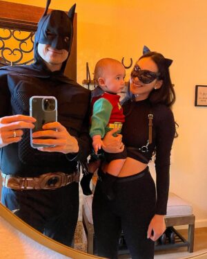 Cherie Jimenez Instagram - 🦇🐈‍⬛🦸🏻‍♂️ • 🎃 • ♥️ Our first Halloween was a success 👻