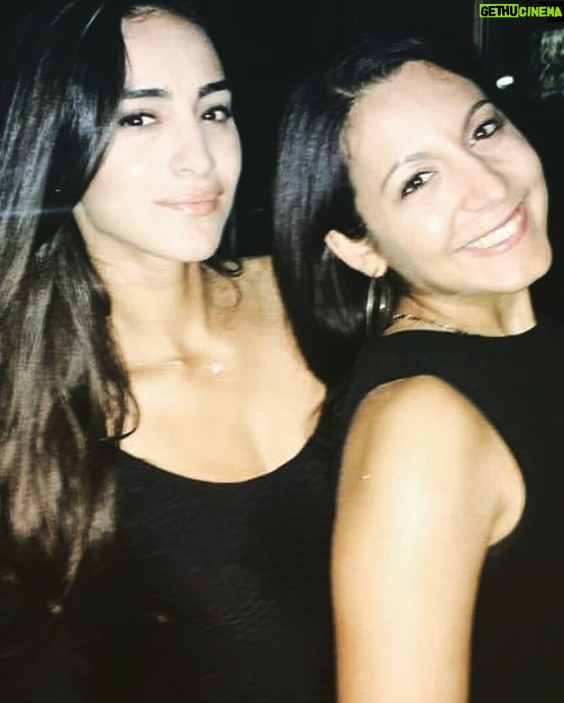 Cherie Jimenez Instagram - Happy Birthday My Beautiful Love @ms622 ✨🦋 Every day I’m thankful for your friendship & love in this life. The true definition of a best friend. Proud of the incredible Woman you’ve become. I f✨cking miss you ❤️‍🔥 Love you forever. 𝓣𝓱𝒆 𝓤𝒏𝒊𝓿𝒆𝒓𝒔𝒆