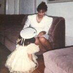 Cherie Jimenez Instagram - Happy Mother’s Day to my beautiful Mother 🌻✨You were a young single mother making sacrifices, doing everything you could to provide & protect all while loving me unconditionally ✨Thank you for everything 💛 I love you forever 𝓣𝓱𝒆 𝓤𝒏𝒊𝓿𝒆𝒓𝒔𝒆