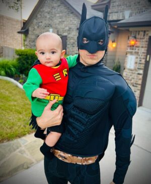 Cherie Jimenez Instagram - BATMAN 🦇 & ROBIN 🦸🏻‍♂️ • 🎃