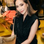 Chermarn Boonyasak Instagram - Michael Kors Celebrates Holiday 2023 with the highlight of the Official Launch on our Empire Signature Logo Collection ❤️🎅🏻🍾🎄 @MichaelKors #MichaelKors #MichaelkorsThailand #Valiram