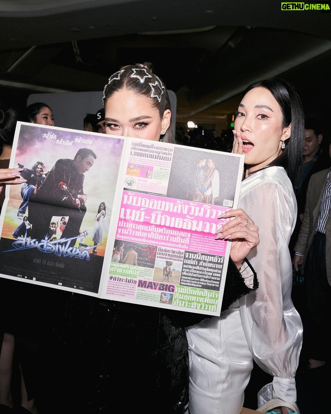 Chermarn Boonyasak Instagram - B Autohaus เปิด Pop Up Gallery นิทรรศการแสดงภาพถ่ายรถคู่ใจ ที่ถูกถ่ายทอดโดยช่างภาพชื่อดัง คุณพจน์ Sixtysix งานนี้ก็ได้รวบรวมรถรุ่นหายากและไฮไลท์สำคัญ Porsche รุ่น Limited 911 Sport Classic และ The New Cayenne รุ่นใหม่ล่าสุดที่จัดแสดงเป็นที่แรก!! รวมไปถึง Exotic Car ที่มีมูลค่าสูงสุดของ B Autohaus และอื่นๆ อีกมากมาย จัดแสดงตั้งแต่วันนี้ - 19 พ.ย. 66 เซ็นทรัลเอ็มบาสซี่ #BAutohaus #BAutohausDrivingDreams Bangkok, Thailand