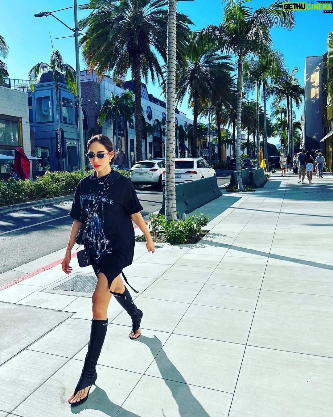Chermarn Boonyasak Instagram - ππΆοΈπΈπ€π¦β€οΈβπ₯ Los Angeles, California