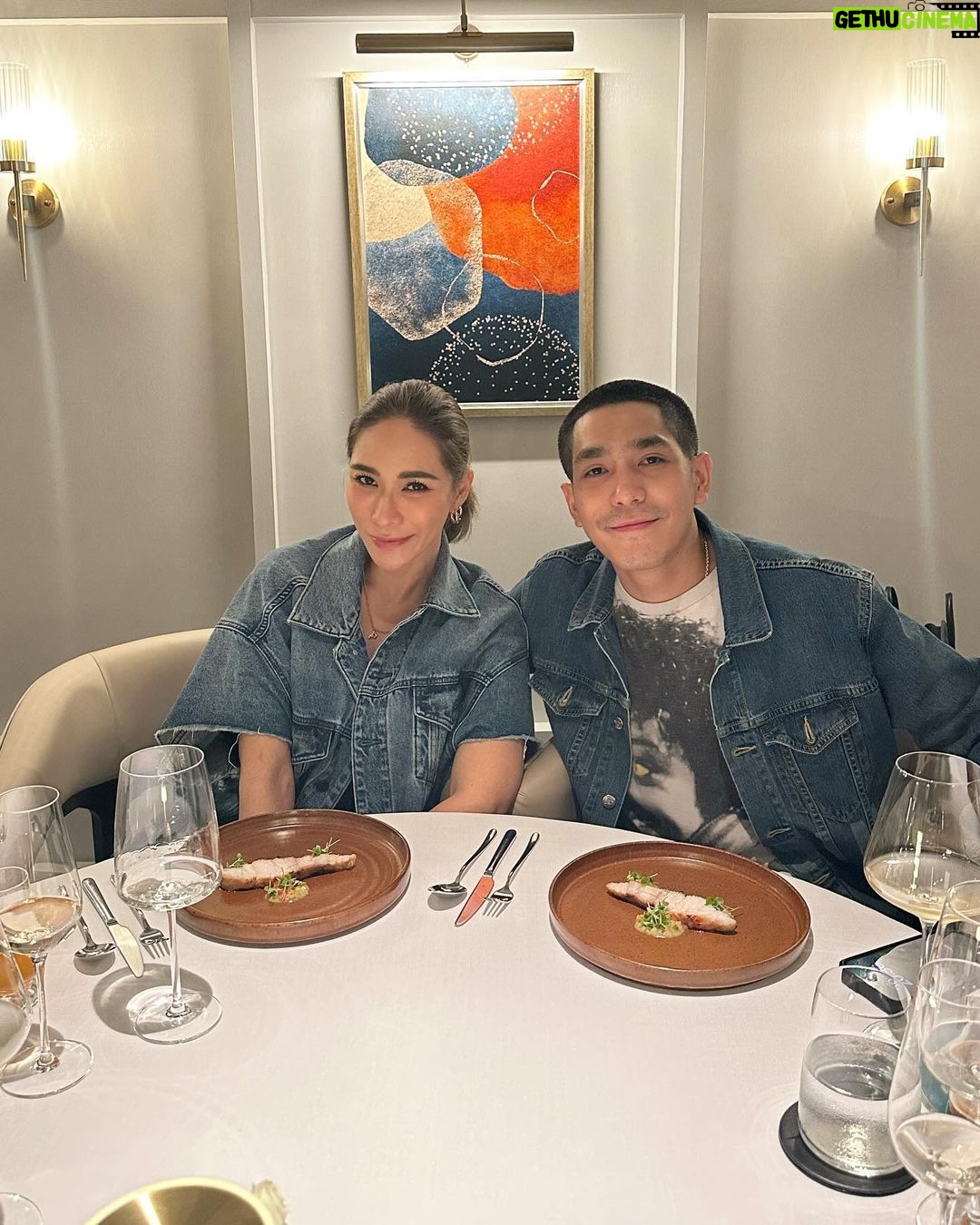 Chermarn Boonyasak Instagram - Such a amazing dinner 🫶🏼😊 อร่อยมากทุกจาน ประทับใจทุกจานเลยค่ะ 😊🙌🏼💯. @resonance.bkk Restaurant Resonance
