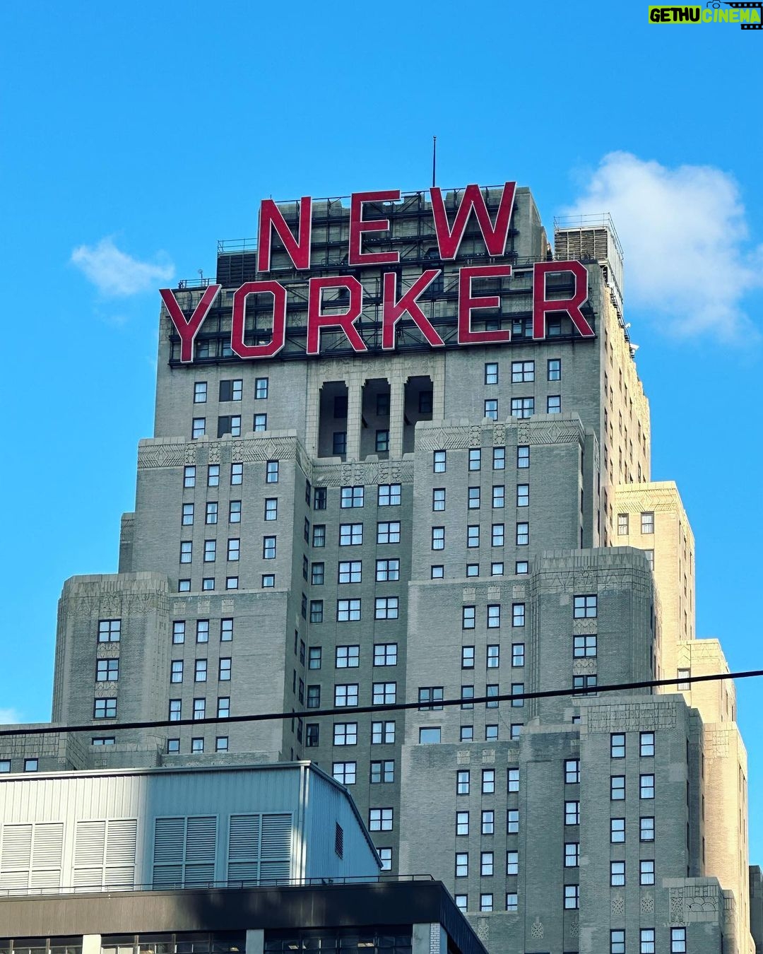 Chermarn Boonyasak Instagram - กินติมกัน 🥳🩷 New-York City