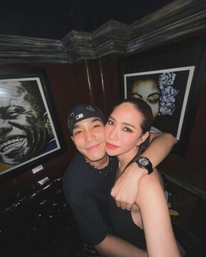 Chermarn Boonyasak Instagram - My valentine’s and many more years to come.  I loove yewwwwww 🤍❤️🤍 ❤️🤍❤️🤍 ❤️ @twopee 🦭🦭