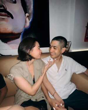 Chermarn Boonyasak Instagram - 2023  เป็นปีที่สุดๆมาก ขอบคุณนะที่รักกัน รักนะเด็กโง่ 💋