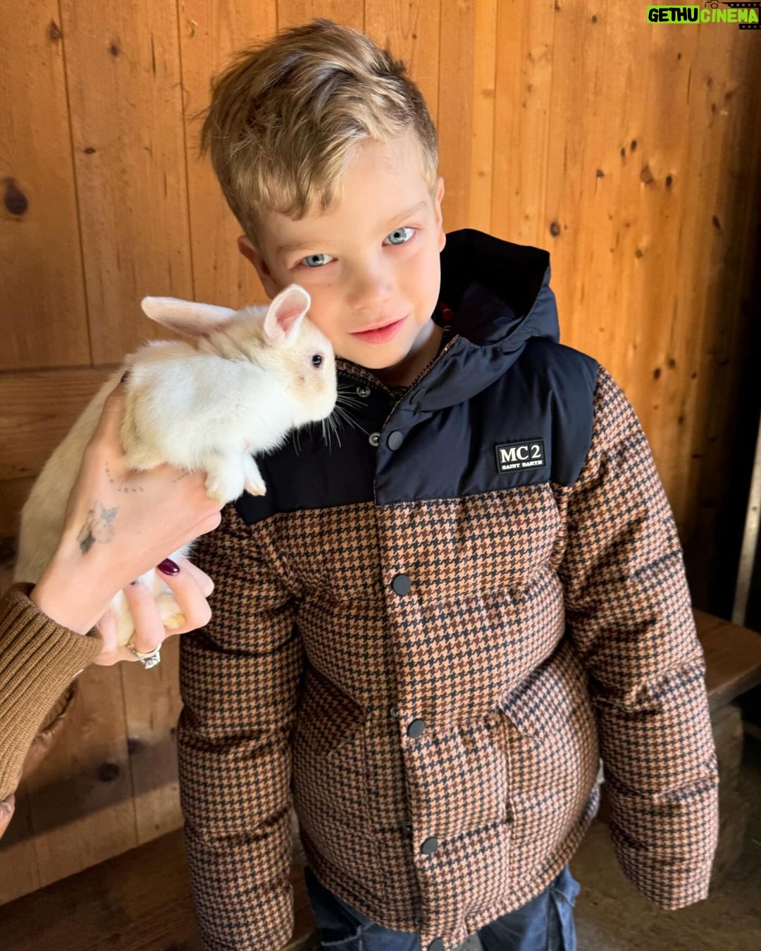 Chiara Ferragni Instagram - Saturday 🐰🐇🐴