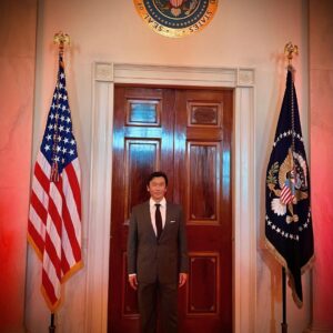 Chin Han Instagram - @ambornchinese in da house at The White House #unforgettable @whitehouse @potus