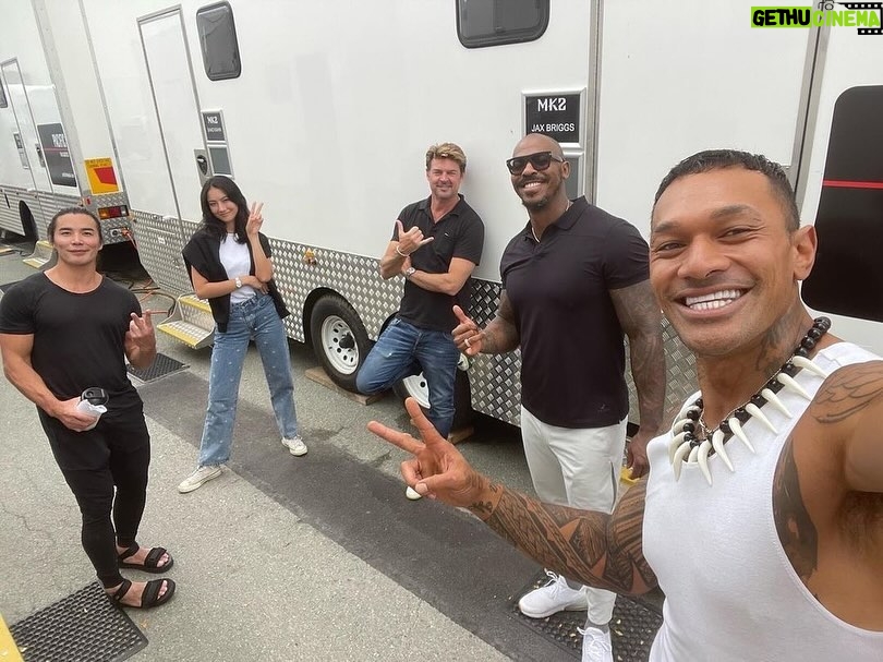 Chin Han Instagram - Krewed Up 🔥 Repost from @martynfordofficial • We’re out here just loving life …. Words can not express how incredible each and every one of these guys are … MK2 family @mehcadbrooks @adelinerudo @damonherriman_ @tatigabrielle @thechinhan @karlurban @cj.bloomfield #mk2 #family