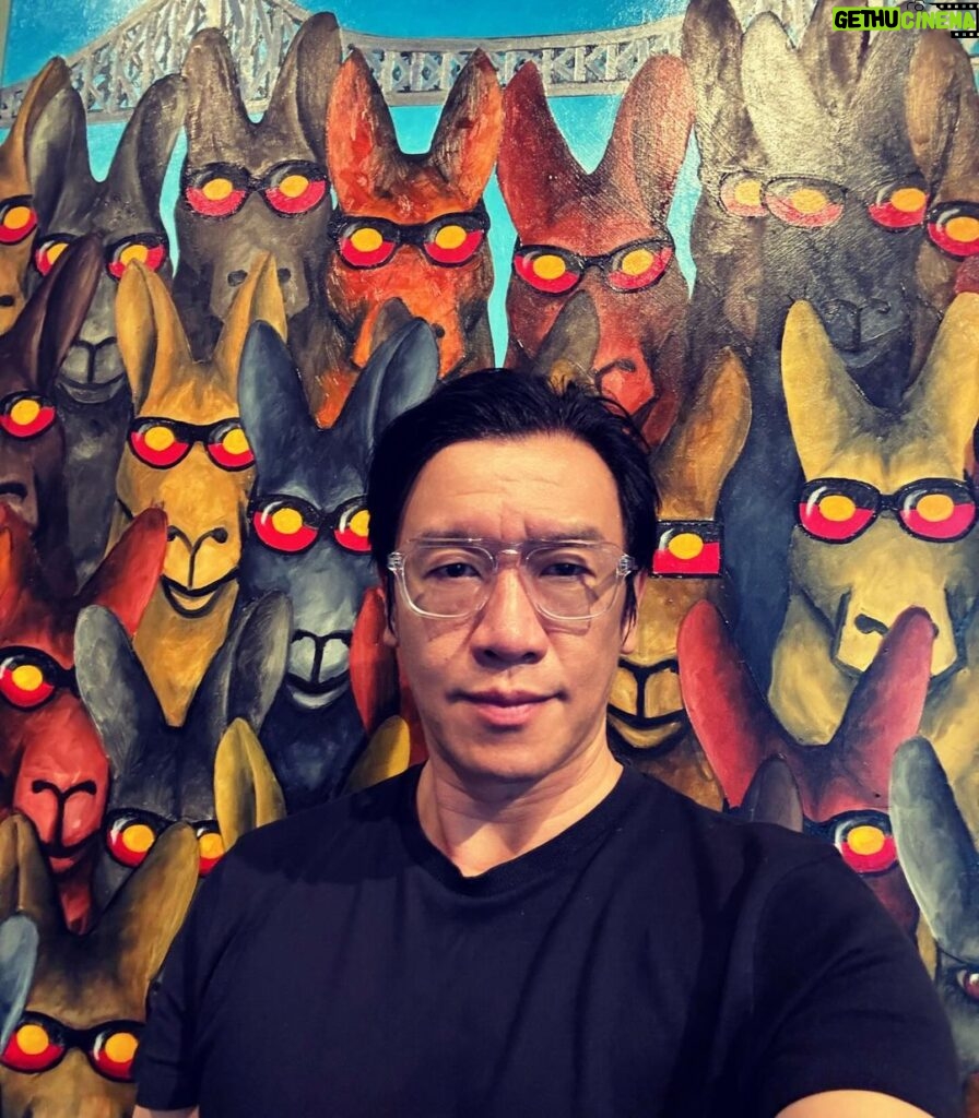Chin Han Instagram - Hanging with the homies this weekend #haveagoodweekend #eyesarethewindowtothesoul #yoursoulismine Museum Of Brisbane, City Hall