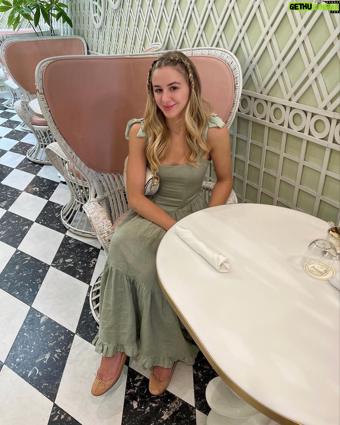 Chloe Lukasiak Instagram - Didn’t mean to match but here we are 🫢