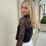 Chloe Lukasiak Instagram - Good lighting provided by June gloom 🖤