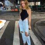 Chloe Lukasiak Instagram - Really really really missing NY 🖤 Have you been? Do you love it or hate it?