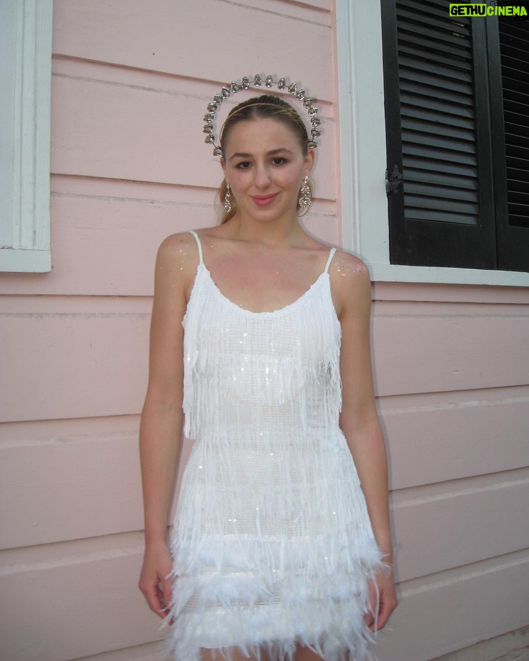 Chloe Lukasiak Instagram - I was a saint at our Sinners & Saints party 🤍 What would you be?