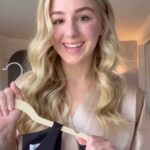 Chloe Lukasiak Instagram - Chaotic but we did it Dress @loversfriendsla Tights @calzedonia Blazer @thefrankieshop Shoes @repettoparis Bag @chanelofficial