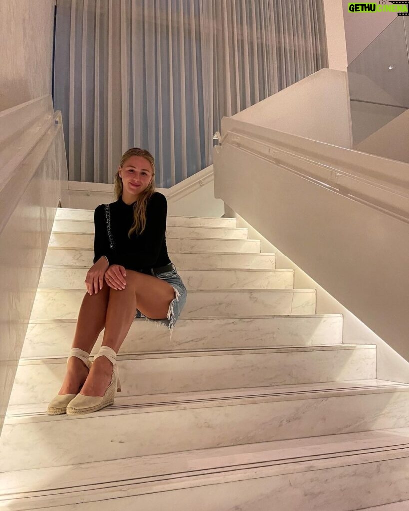 Chloe Lukasiak Instagram - Stairway to heaven