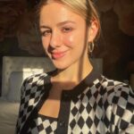 Chloe Lukasiak Instagram - Another golden hour photo ✨